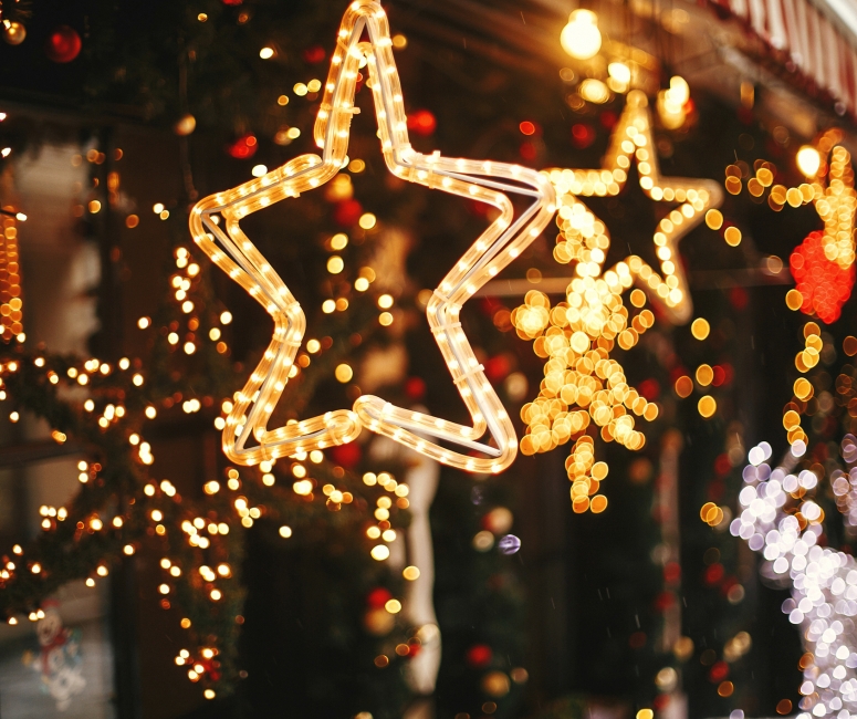 Close up view of holiday decorations set up at Sandboune Santa Monica